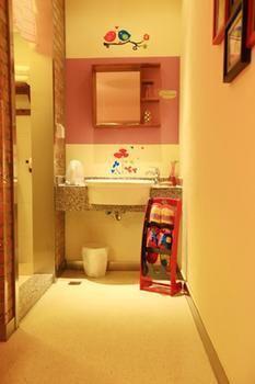 Dalian Household Theme Hotel Dawai Branch Đại Liên Ngoại thất bức ảnh